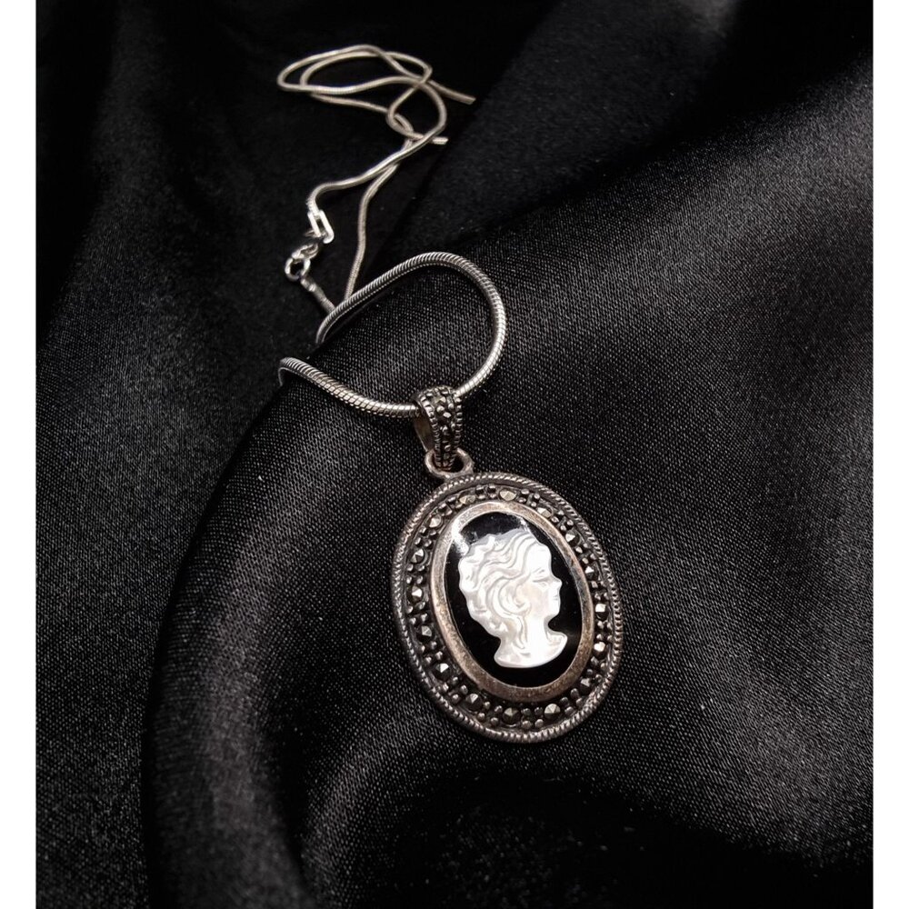 Vintage 925 Sterling Silver Marcasite Cameo Pendant Necklace With Chain